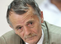 Мустафа Джемилев. Фото: muftiyat.com.ua Мустафа Джемилев. Фото: muftiyat.com.ua