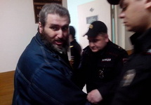 Борис Стомахин в суде, 17.04.2014. Фото Веры Лаврешиной Борис Стомахин в суде, 17.04.2014. Фото Веры Лаврешиной